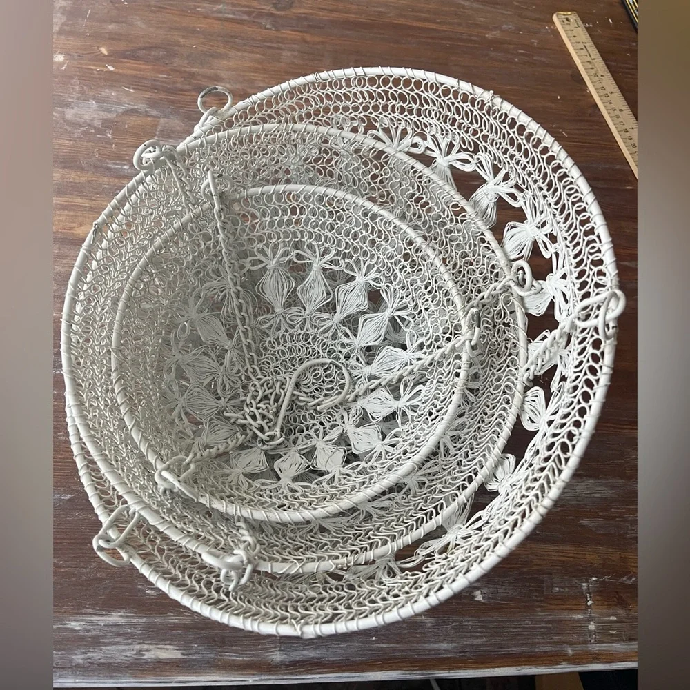 Woven Wire Tripple Hanging Basket Rattan Look